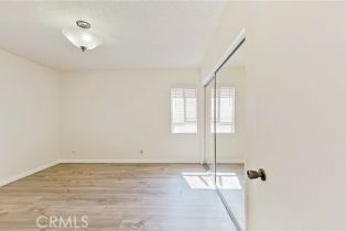 Townhouse, 9906 Owensmouth ave, Chatsworth, CA 91311 - 12