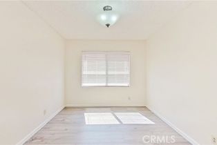 Townhouse, 9906 Owensmouth ave, Chatsworth, CA 91311 - 13