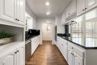 Single Family Residence, 11012 Montgomery ave, Granada Hills, CA 91344 - 10