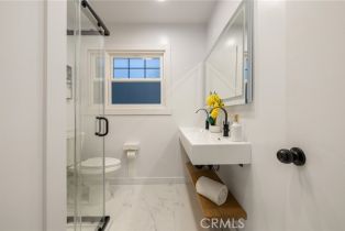 Single Family Residence, 11012 Montgomery ave, Granada Hills, CA 91344 - 24