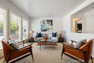Single Family Residence, 11012 Montgomery ave, Granada Hills, CA 91344 - 3