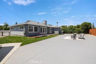 Single Family Residence, 11012 Montgomery ave, Granada Hills, CA 91344 - 36