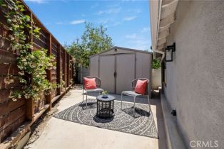 Single Family Residence, 11012 Montgomery ave, Granada Hills, CA 91344 - 54