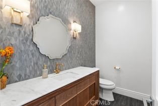 Single Family Residence, 3914 Woodfield dr, Sherman Oaks, CA 91403 - 19