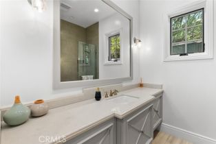 Single Family Residence, 3914 Woodfield dr, Sherman Oaks, CA 91403 - 29