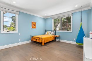 Single Family Residence, 3914 Woodfield dr, Sherman Oaks, CA 91403 - 34