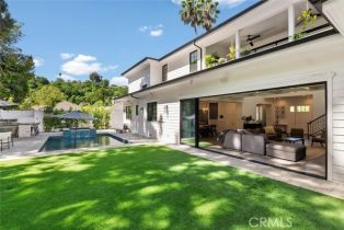 Single Family Residence, 3914 Woodfield dr, Sherman Oaks, CA 91403 - 40