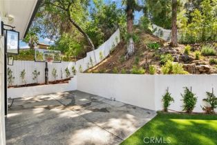Single Family Residence, 3914 Woodfield dr, Sherman Oaks, CA 91403 - 47