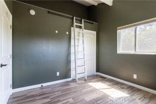 Single Family Residence, 7450 Webb rd, Chatsworth, CA 91311 - 18