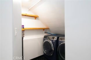 Single Family Residence, 21228 Lopez st, Woodland Hills, CA 91364 - 17