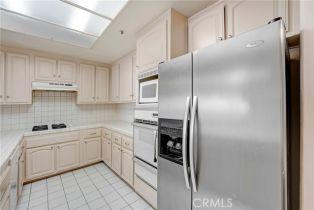 Condominium, 5219 Newcastle ave, Encino, CA 91316 - 11