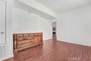 Condominium, 5219 Newcastle ave, Encino, CA 91316 - 12