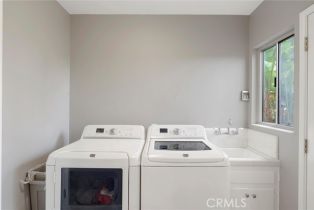 Single Family Residence, 3517 Scadlock ln, Sherman Oaks, CA 91403 - 27