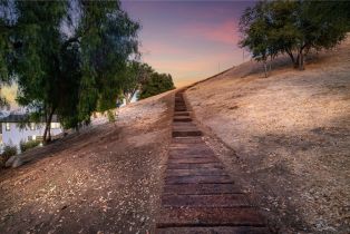 Single Family Residence, 9425 Gierson ave, Chatsworth, CA 91311 - 40