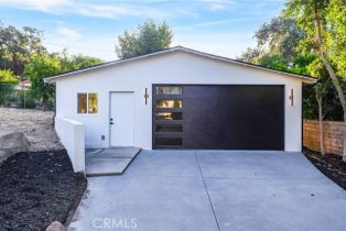 Single Family Residence, 9425 Gierson ave, Chatsworth, CA 91311 - 63