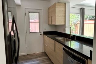 Townhouse, 27424 Country Glen rd, Agoura Hills, CA 91301 - 5