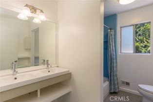 Townhouse, 27424 Country Glen rd, Agoura Hills, CA 91301 - 7