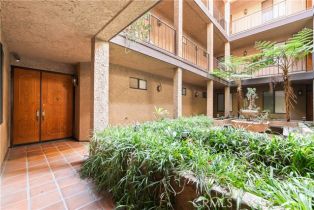 Condominium, 14572 Dickens st, Sherman Oaks, CA 91403 - 3