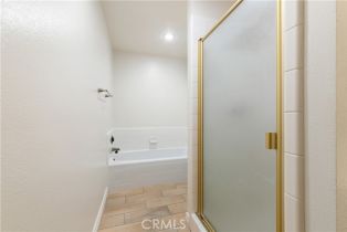 Condominium, 14572 Dickens st, Sherman Oaks, CA 91403 - 32