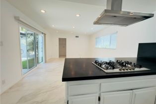 Single Family Residence, 18432 Linnet st, Tarzana, CA 91356 - 15