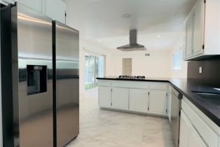 Single Family Residence, 18432 Linnet st, Tarzana, CA 91356 - 17