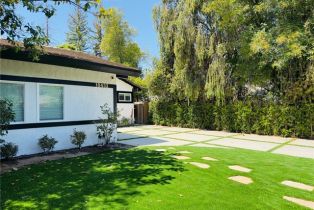 Single Family Residence, 18432 Linnet st, Tarzana, CA 91356 - 65