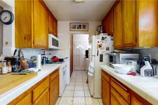 Residential Income, 2474 Penmar ave, Venice, CA 90291 - 7