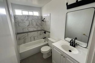 Condominium, 18550 Hatteras st, Tarzana, CA 91356 - 4