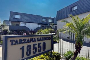 Condominium, 18550 Hatteras ST, Tarzana, CA  Tarzana, CA 91356