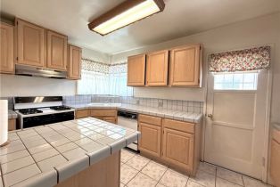 Single Family Residence, 1444 Maple st, Burbank, CA 91505 - 5