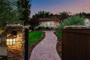 Single Family Residence, 12826 Halkirk st, Studio City, CA 91604 - 22