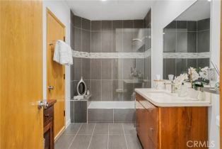 Single Family Residence, 3839 Davana rd, Sherman Oaks, CA 91423 - 16