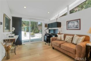 Single Family Residence, 3839 Davana rd, Sherman Oaks, CA 91423 - 38