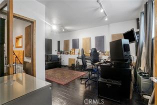 Single Family Residence, 3839 Davana rd, Sherman Oaks, CA 91423 - 7