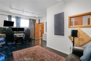 Single Family Residence, 3839 Davana rd, Sherman Oaks, CA 91423 - 8