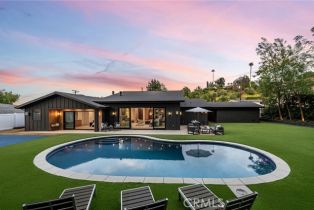 Single Family Residence, 20215 Lorenzana dr, Woodland Hills, CA 91364 - 10