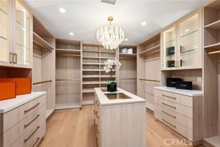 Single Family Residence, 20215 Lorenzana dr, Woodland Hills, CA 91364 - 35