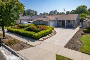 Single Family Residence, 5427 Noble ave, Sherman Oaks, CA 91411 - 2