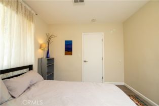 Single Family Residence, 5427 Noble ave, Sherman Oaks, CA 91411 - 27