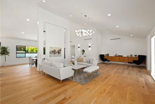 Single Family Residence, 5702 Lubao ave, Woodland Hills, CA 91367 - 12