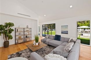 Single Family Residence, 5702 Lubao ave, Woodland Hills, CA 91367 - 20