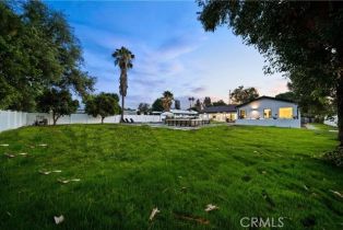 Single Family Residence, 5702 Lubao ave, Woodland Hills, CA 91367 - 23