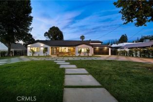 Single Family Residence, 5702 Lubao ave, Woodland Hills, CA 91367 - 4