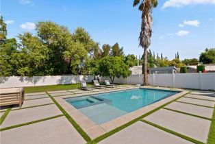 Single Family Residence, 5702 Lubao ave, Woodland Hills, CA 91367 - 44