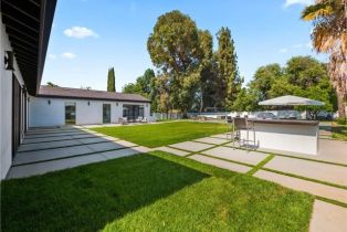 Single Family Residence, 5702 Lubao ave, Woodland Hills, CA 91367 - 45