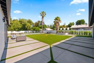 Single Family Residence, 5702 Lubao ave, Woodland Hills, CA 91367 - 46