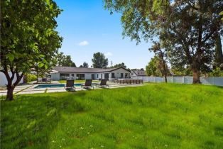 Single Family Residence, 5702 Lubao ave, Woodland Hills, CA 91367 - 50