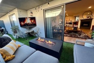 Condominium, 12938 Valleyheart dr, Studio City, CA 91604 - 2