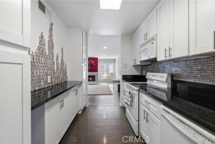 Condominium, 14506 Benefit st, Sherman Oaks, CA 91403 - 5