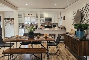 Single Family Residence, 10407 Danube ave, Granada Hills, CA 91344 - 19